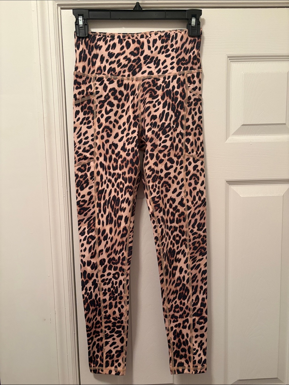 DKNY Leopard Print High-Waist Leggings